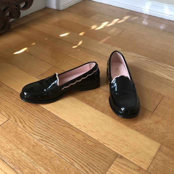 RED Valentino Patent Leather Flats Loafers Scallop - Picture 4 of 6